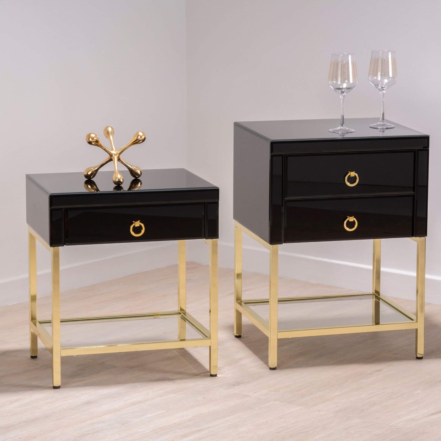 Elegant Black and Gold Chelsea Townhouse Accent Table