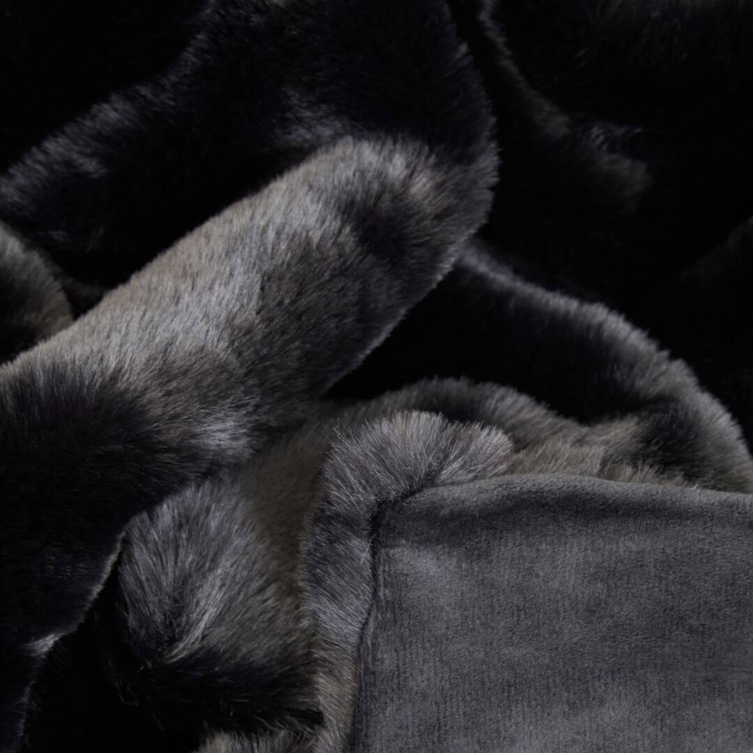 Chic Black Faux Fur Throw