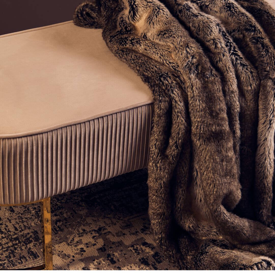 Plush Mocha Ombre Faux Fur Throw